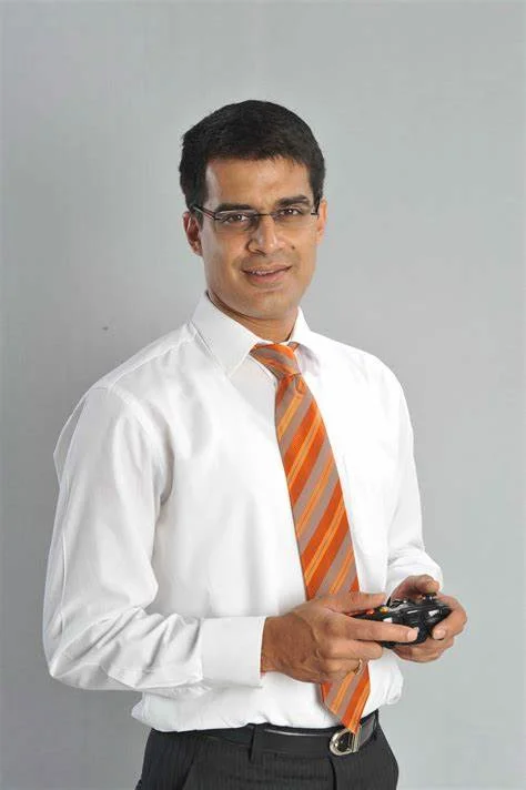 Read more about the article Book Anshu Mor For Your Comedy Shows in 2025 at TheGigs.in