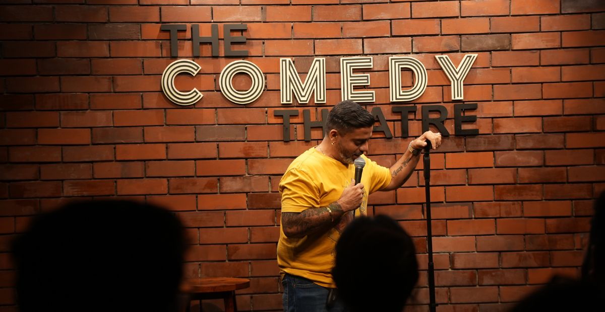 Read more about the article Get Viral! Record Your 4K Stand-Up Videos at The Comedy Theatre